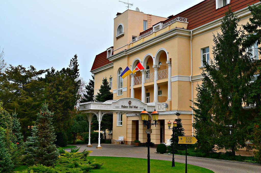 Palace Del Mar Odesa Exterior photo